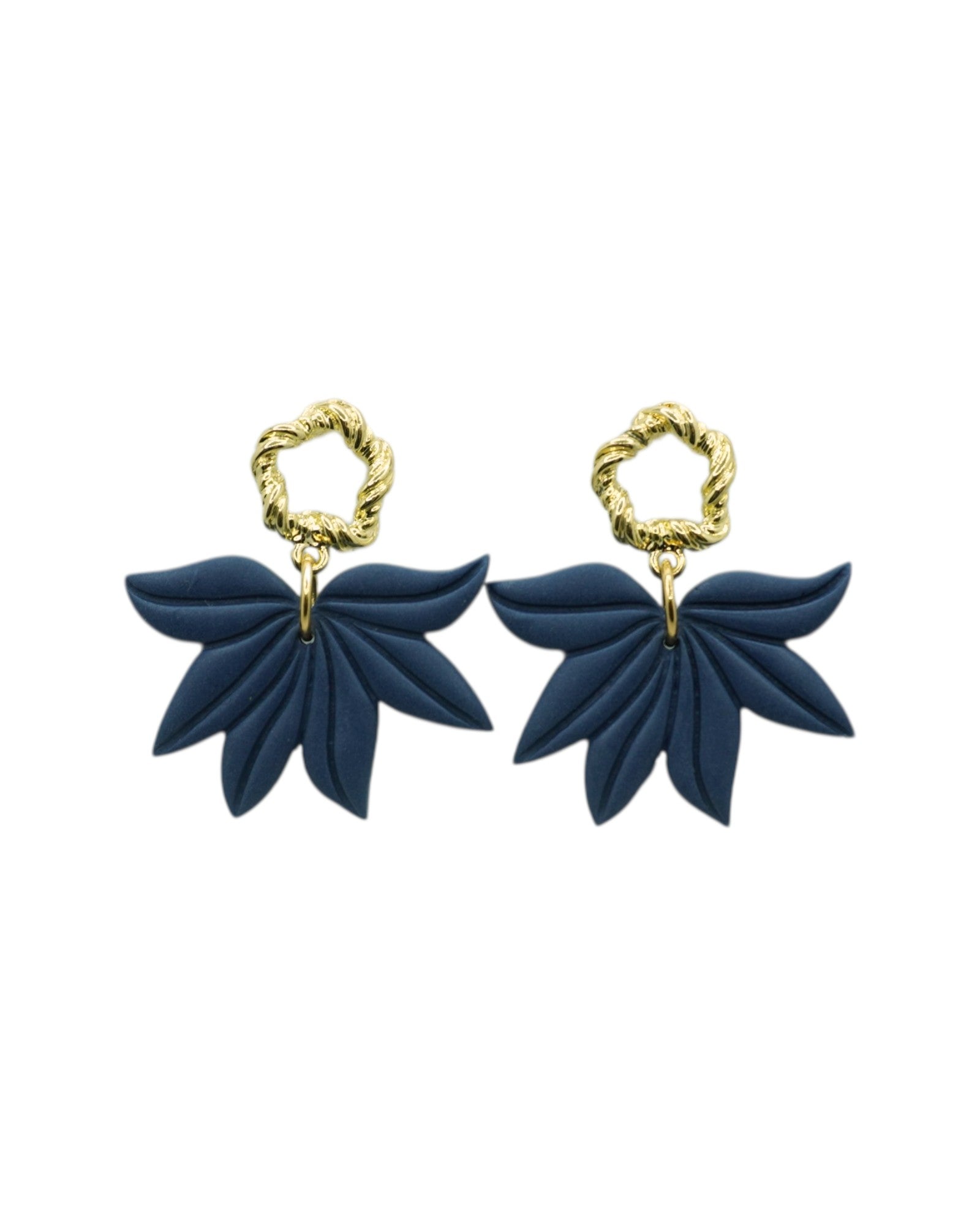 Boucles d'oreilles ROXANNE — pendentif feuilles argile polymère doré fait main