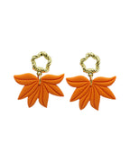 Boucles d'oreilles ROXANNE — pendentif feuilles argile polymère doré fait main